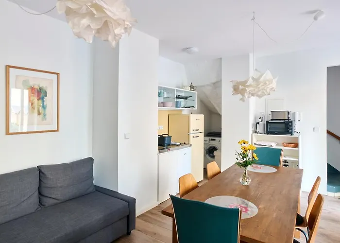 Beautiful Backyard Remise